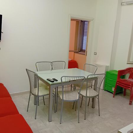 דירות ויבו ואלנטיה מרינה Casa Relax מראה חיצוני תמונה
